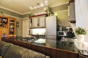 Photo 11- click for photo gallery